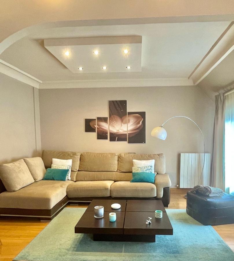 Casco Viejo Apartment Bilbao Ngoại thất bức ảnh